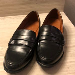 Universal Thread Black Loafer